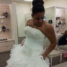 tiffanywllms44's profile picture. 