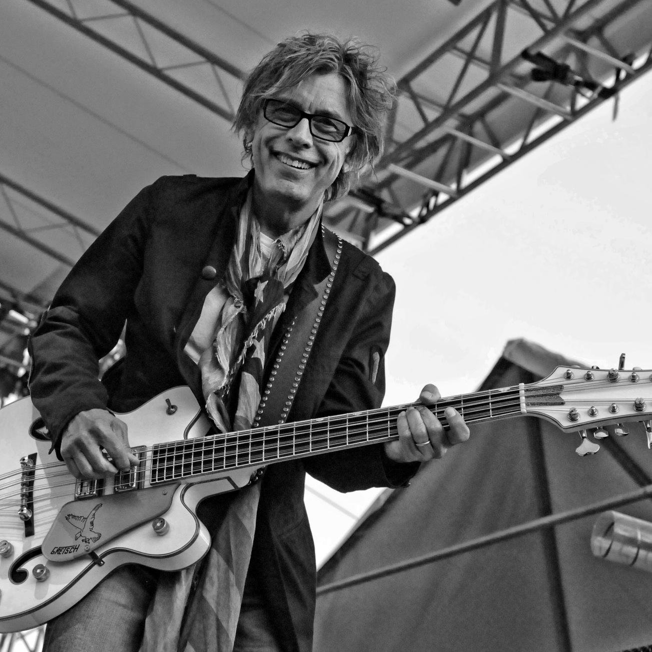 Official Tom Petersson twitter. Cheap Trick 12 string bassist.