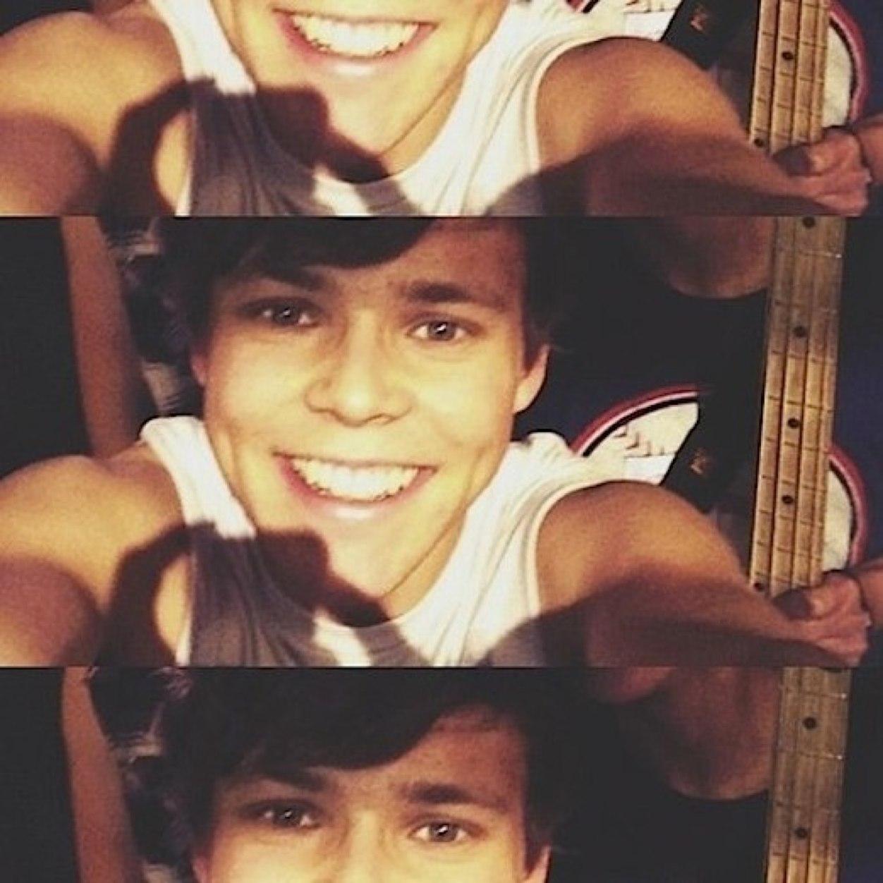 5sobananallama3's profile picture. Free follow, follow @watifiwnttostop & @MyPrinceIrwin for a dm to Ashton (via @watifiwnttostop)