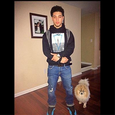 Gram: doubledos__