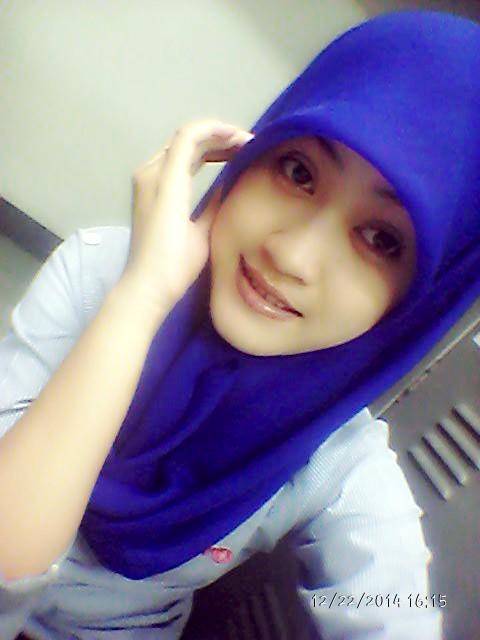 au ingin bhagia slalu .................................