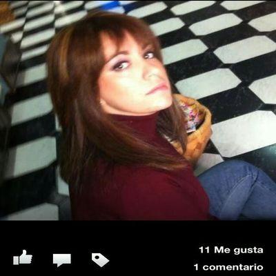 Traductora DE-ES, ES-DE y EN-ES. Traductora-Intérprete Jurada de Alemán. Profesora de Alemán e Inglés.