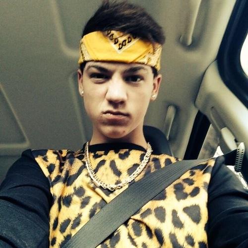 I LOVE TAYLOR CANIFF MORE THAN ANYTHING