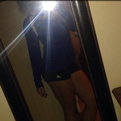 on the road to fitness
 clean eater➡️ gym junkie