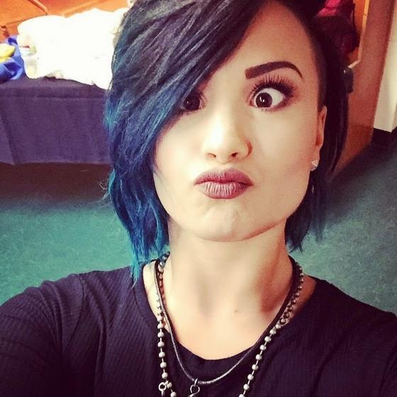 lovatic ♥ really don't care ♫ ♪