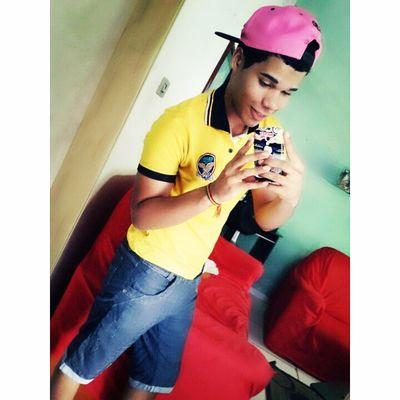 Amo as experiências que a vida me proporciona,  pois a cada experiência uma nova fase para minha vida,  e cada tombo um novo aprendizado ☺