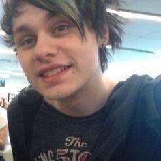 rt this link so the loml may see it please!!