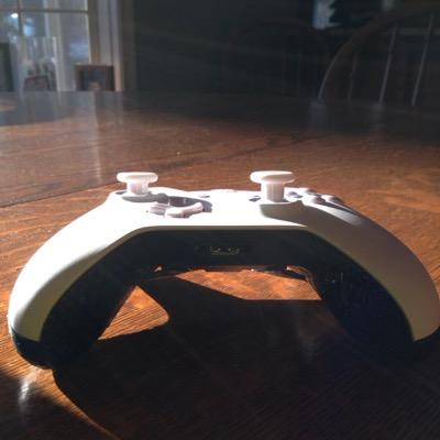 AR slayer for Define Gaming Follow Brian | Zuhfy