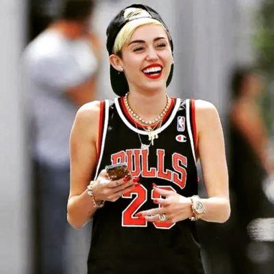 Miky_Jeliebers's profile picture. 