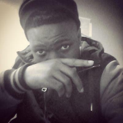 bakarisadiki33's profile picture. 