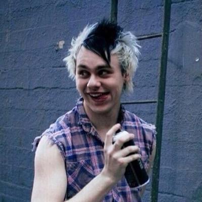 sad cos⠀⠀⠀⠀⠀⠀⠀⠀⠀↣Michael Clifford: HMU ⠀☹/4 ☹/5⠀⠀⠀ ⠀⠀⠀⠀⠀⠀when you're ready↢