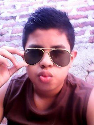 Me Sigues y Te Sigo