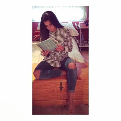 CF Anabel || Always Niggaa || Anabel me siguió el 25/01/2015 || Si te importa una persona vas hasta marte a buscarla.