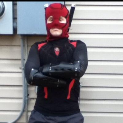I am a RLSH who spends his time doing awesome RLSH stuff.