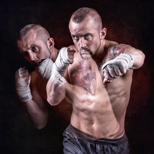 Dream big, believe in yourself and live your dreams. PT & Class Instructor @ Energie Fitness Club Port Talbot. Fighting for Afan Lido Kickboxing Club.