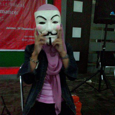 ninepusphi's profile picture. Allahumma nawwir qulubana kama nawwartal ardho bi nuri syamsyika abadan abadan....