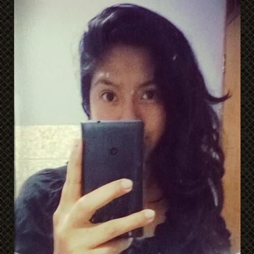 amo el rock y rock&roll de los 80s y 90s en español e inglés lml :3 *-*
