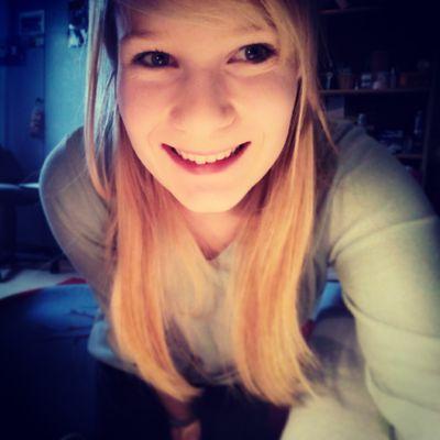 Gute tweets waren gestern und titten bekommt ihr hier auch nicht zu sehen. schönen tag noch.