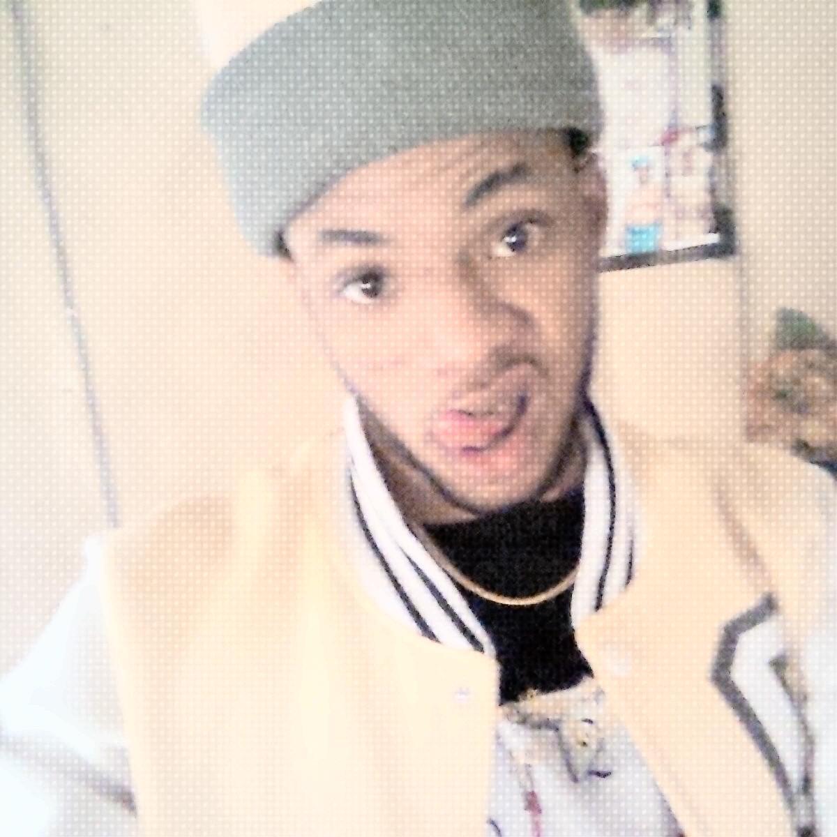 IsmailzZaki's profile picture. ☜☆ミ☆彡