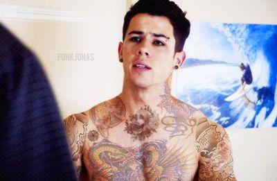 MattIsSexyMe's profile picture. Haha I'm a Guy that likes to party [Winks] #DegrasssiRP