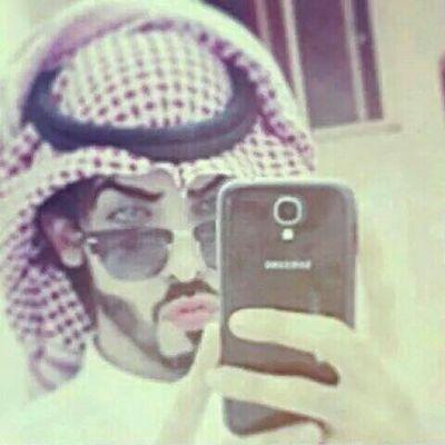 ‏كان الغياب اللي لبسته أروى بساتينك جفا
 أنا الوفا  اللي بقى في زحمة غيابك يحب .