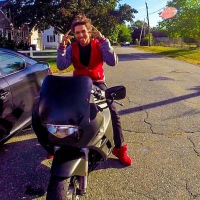 #Dominican #Ecuadorian #7:30 #fuckyourfeelings!! ain't nothing more important than the fucking mula! Bitch