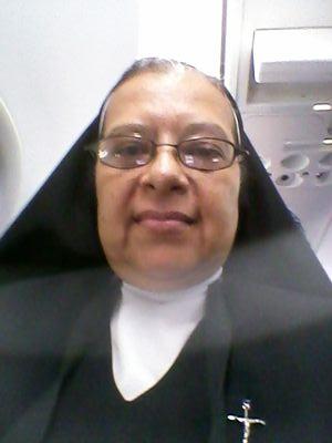 Soy una religiosa responsable, de la congregación Hnitas de los Pobres de San Pedro Claver, nicaragüense de la ciudad de León.