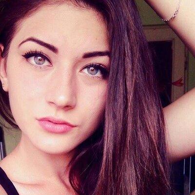 natikadurul864's profile picture. 