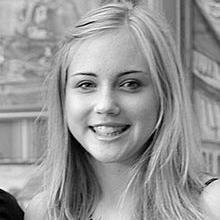 Elisa Schlott, schönste Schauspielerin Deutschlands, feiert spätestens seit ihrem Auftritt am 25.1.'15 im #Tatort ihren Durchbruch! Hier entsteht ihr Fanclub!:)