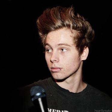 you're cute but luke hemmings is cuter.