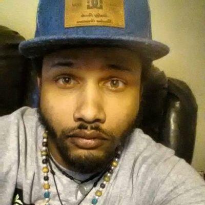 _papa_molly_'s profile picture. ...i party with weirdos... #edm