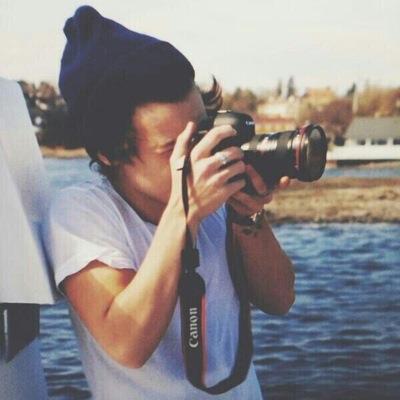 You just got a free follow now go follow my main account @styIes_syndrome i follow back