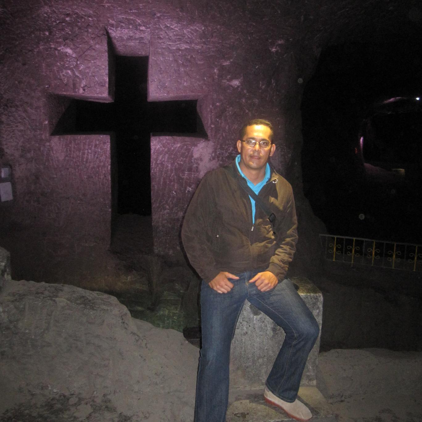 AlexisJNavarro's profile picture. 