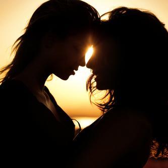 @LiteDivaz: Lesbian Networking + Sugar Mummy etc...