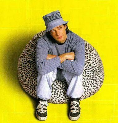 [[las mejores letras o frases de soda y cerati en su etapa solista para todo al que le guste la buena musica]]