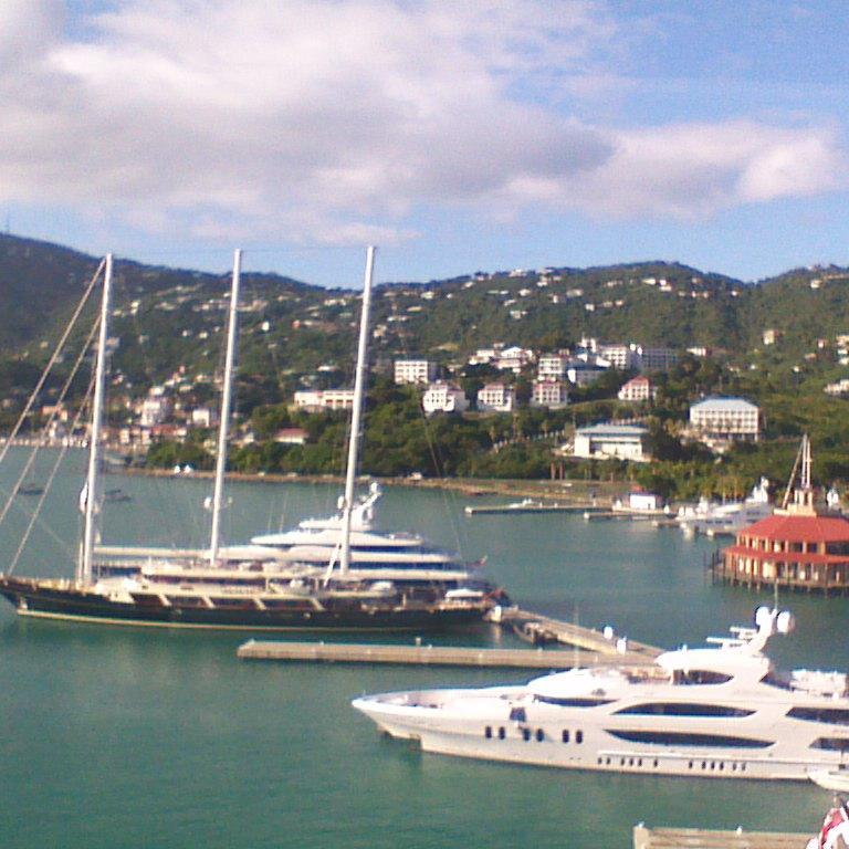 crossfire0862's profile picture. I'm just a girl into sports and looking to make money from home...