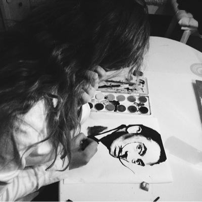 NisrinaCL's profile picture. lj, sm, jb, db, ia, su n pf are all bæ’s.