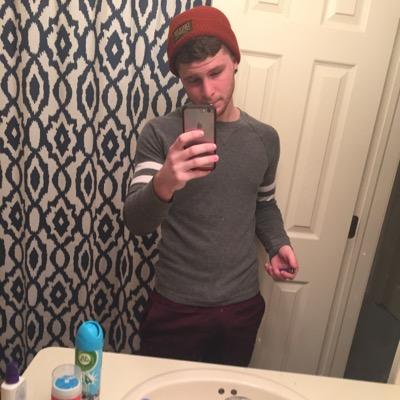 ZacheryScott187's profile picture. 