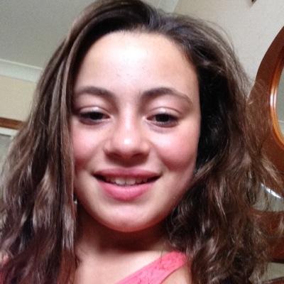 hi my name is sarah and I have twitter, snapchat Instagram kik face book and face time