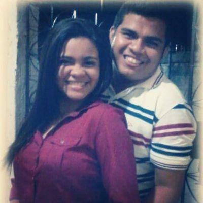Músico, guitarrista do Ministerio de Louvor Igreja Batista Nova Aliança noivo de Jessica Ribeiro.