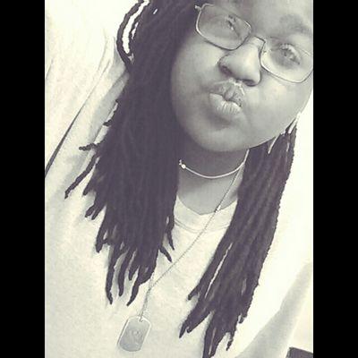 scene_gurrrl's profile picture. im i'yoni, im 15, i love video games, im a huge nerd and geek, i love white boys, i love zelda, photography, future tattoo artist, stb drummer, single