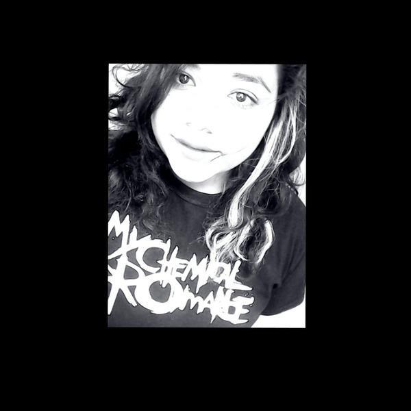 My chemical romance 3 i'm killjoy maydeli..