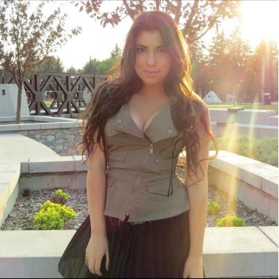 victoriacuzi Profile Picture