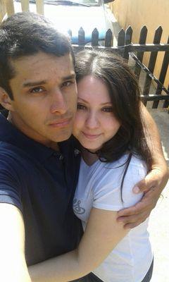 Lore_Munoz's profile picture. Adm. de Redes Computacionales. Rockera! Amo a mi familia x sobre todo ♥ casada con @AC_Loyola, mamá de 3 perrhijas y un bebé 🐶🐕🐕 👶