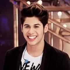 Amoo o Zé Felipe D+ da conta!!!! Zé seu perfeito! Anjo da minha vida!!!♥♥