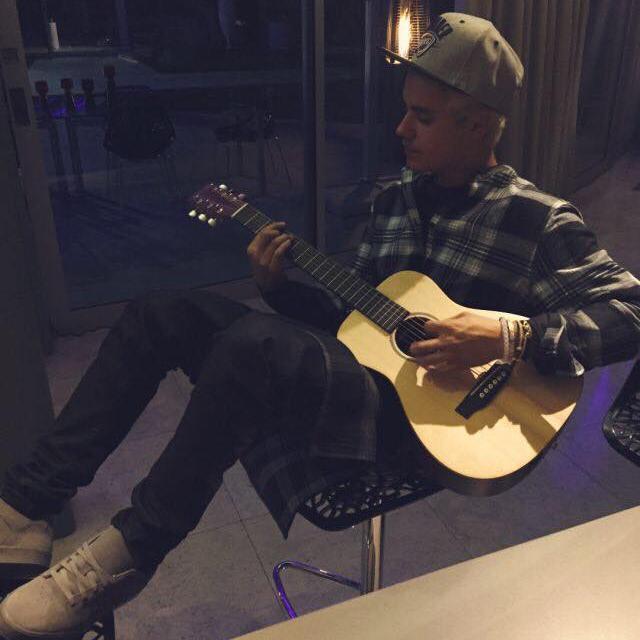 TeamBNews's profile picture. Gracias Diego || 24-01-2015 || Justin || One Direction || Larry Stylinson