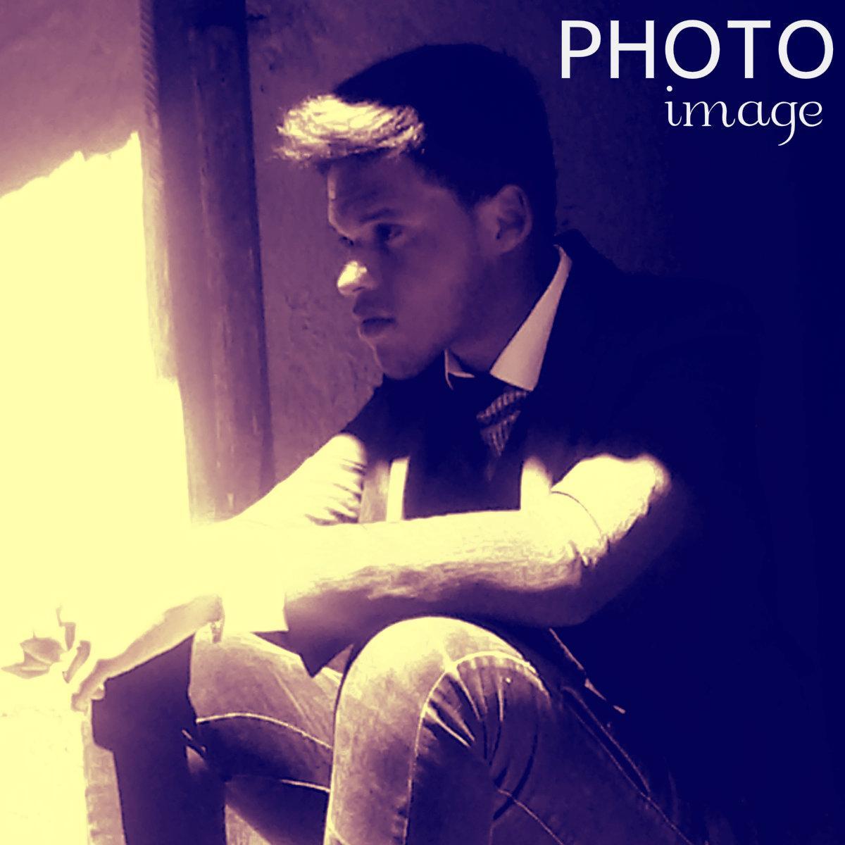 GrandeCaet Profile Picture