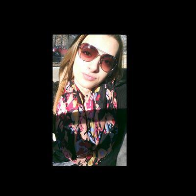 snapchat ; Voll3ychick_12