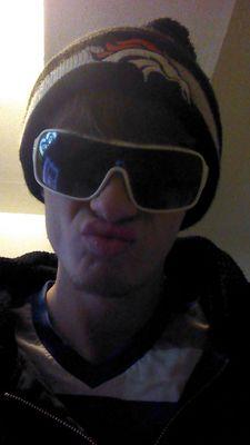 invaliddank's profile picture. 