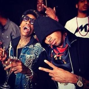 ƬƠƊƠ SƠƁRЄ @WIZKHALIFA ЄƝ ЄSƤƛñƠԼ SƲS ƑƠƬƠS ƔíƊЄƠS ƑƦƛSЄS Ƴ ƊЄ MƛS.